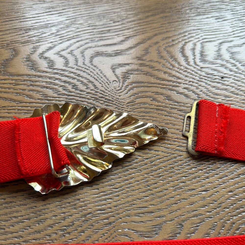 Gold Leaf Red Belt - Vintage 1980's - Picture 6 of 10